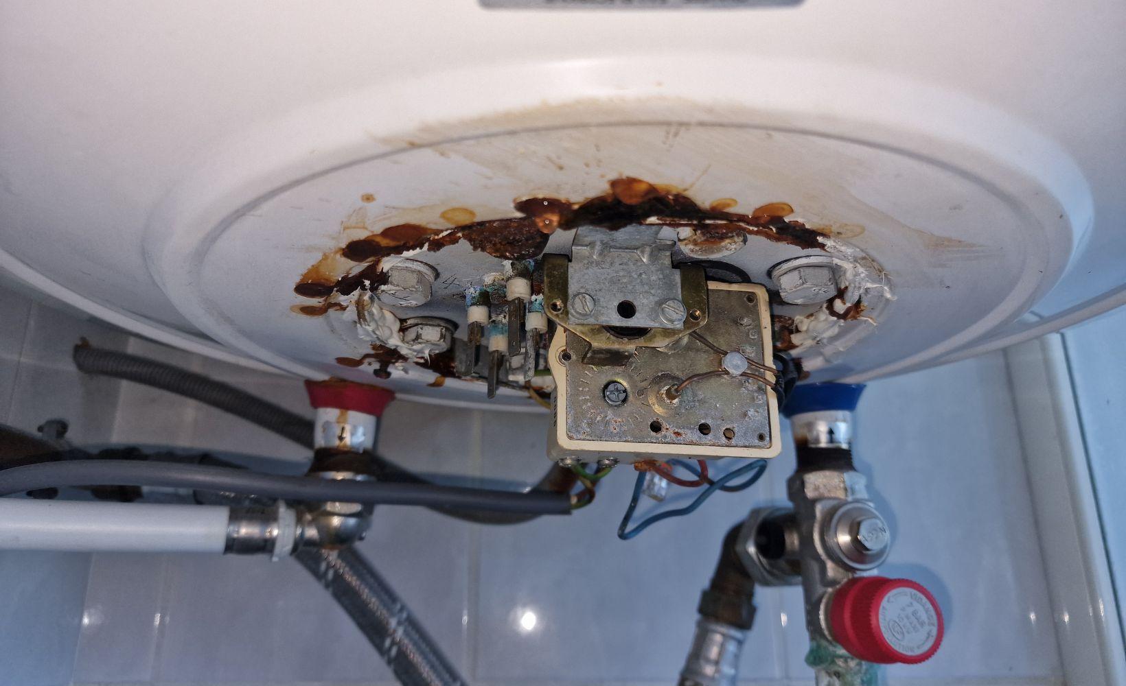 Les solutions pour depannage et remplacement de votre boiler electrique qui fuit 1